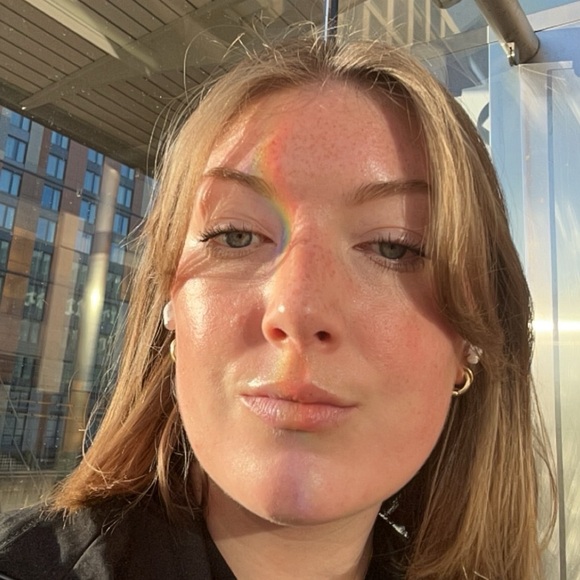 Profile Picture of Callie Blaseg (@blasegc) on Poshmark