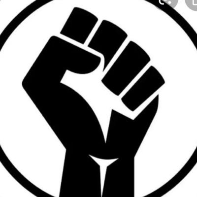 Profile Picture of Lily Lester💸 (@LilyWalls18) on Twitter