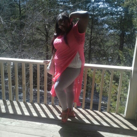 Profile Picture of Emecia Washington (@emecia) on Poshmark