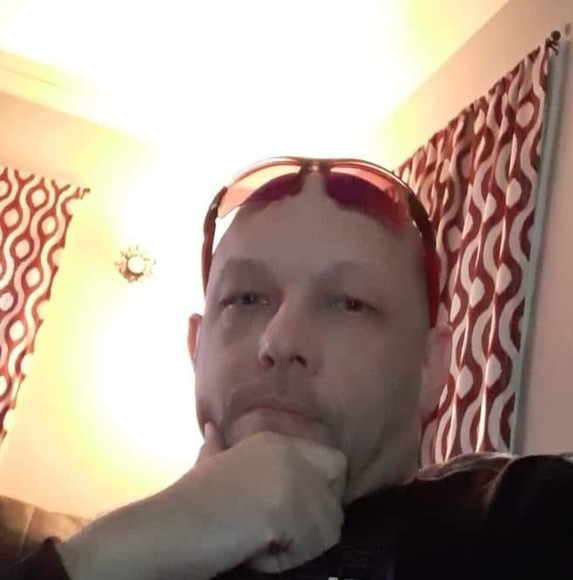 Profile Picture of Seth Daymon (@sethdaymon) on Poshmark
