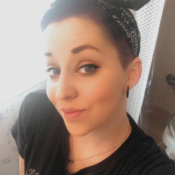 Profile Picture of Sarah Sallaz (@scasallaz) on Poshmark