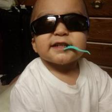 Profile Picture of Maxine R. Henry (@beans_henry10) on Twitter