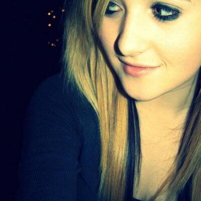 Profile Picture of Brianna Olmstead (@flawlessblonde) on Twitter
