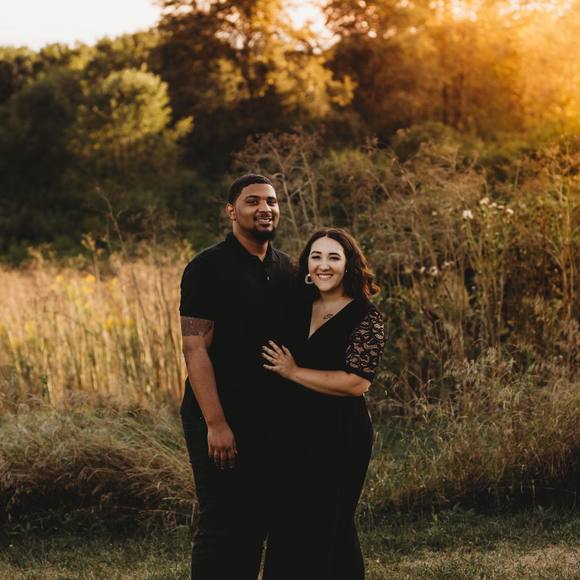 Alexis Bushmire - Poshmark Profile Picture of Alexis Bushmire (@alexisbushmire) on Poshmark