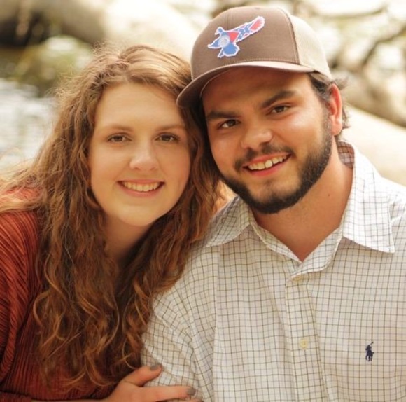 Profile Picture of Cj Foster (@cjfoster3224) on Poshmark