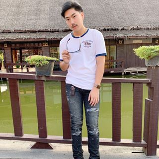 Profile Picture of Joey' Thinnapat (@GEEo.Joey) on Facebook