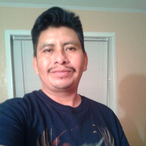 Profile Picture of Gilberto Maldonado (@gilberto2012) on Poshmark