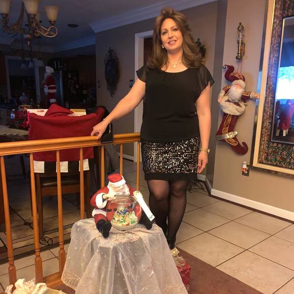 Jane Ady - Poshmark Profile Picture of Jane Ady (@janjoun) on Poshmark