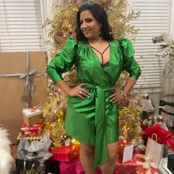 Profile Picture of Sobeida Reyes (@sobe22) on Poshmark