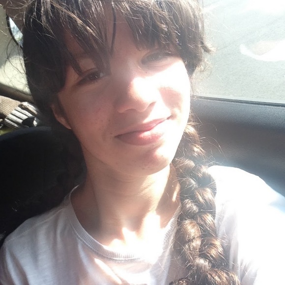 Profile Picture of Maria Bouzid (@babyygurllyy) on Poshmark
