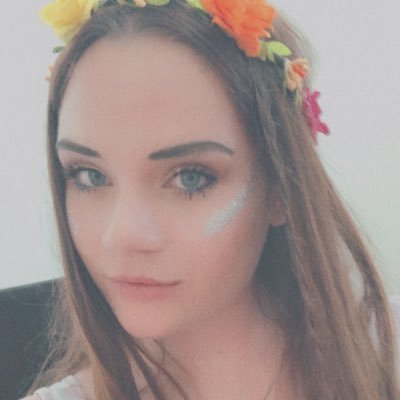 Profile Photo of Emily Rose Funk (@emilyrrrrrose) on Twitter