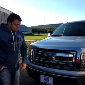 Profile Picture of Adrian Graves (@AcadiaU_Adrian) on Twitter