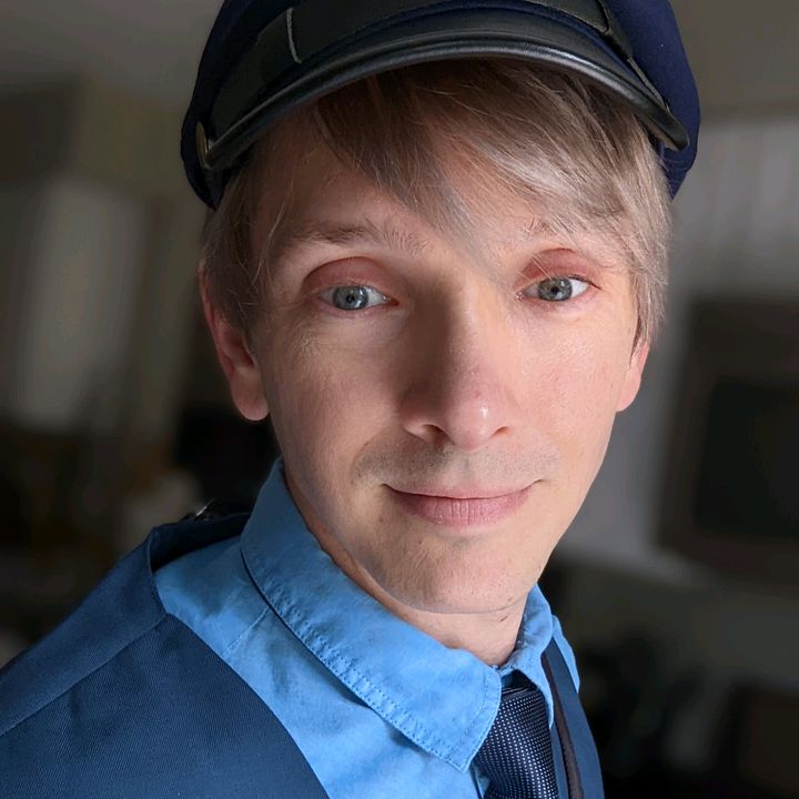 Profile Picture of IsaacGrisham (@isaacgrishamauthor) on Tiktok