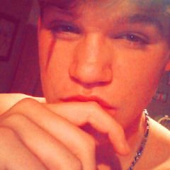 Profile Picture of Dustin Clay (@___hawks__35) on Twitter