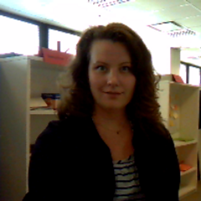 Profile Picture of Danielle Fitton (@DanielleMFitton) on Twitter