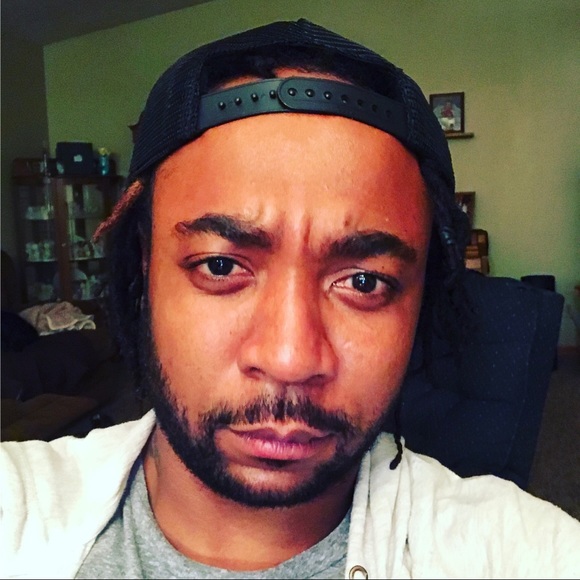 Profile Picture of Will Peatross (@willp3) on Poshmark