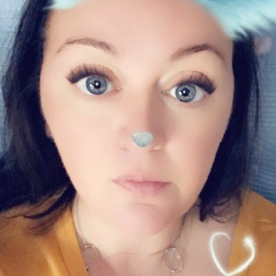 Profile Picture of Dawn Holden Walford (@DawnWalford) on Twitter