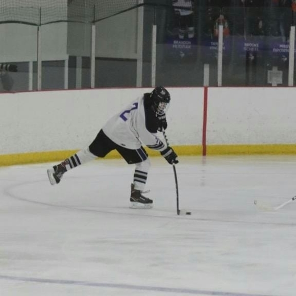 Dustin Woelke - Poshmark Profile Picture of Dustin Woelke (@dwoelke22) on Poshmark