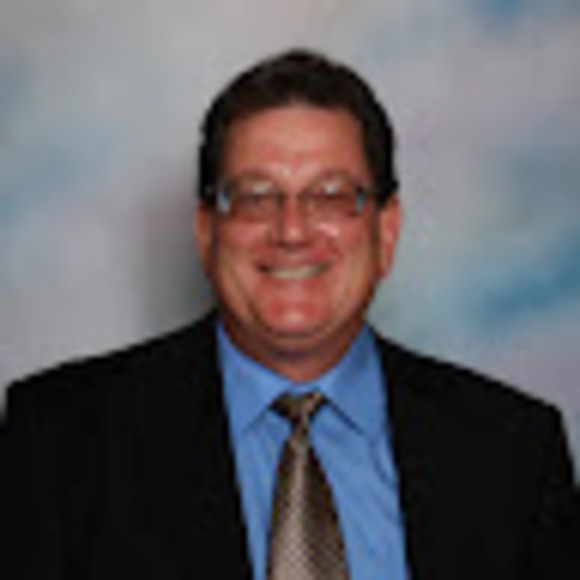 Profile Picture of Dennis Sarbak (@dsarbak) on Poshmark