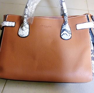 Profile Picture of Glorious June (@glorious.june.3) on Facebook