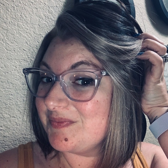 Jessica Dagani - Poshmark Profile Picture of Jessica Dagani (@jessdagani) on Poshmark