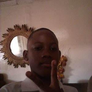 Profile Picture of Earl Roberts (@Juandavidarosei) on Twitter