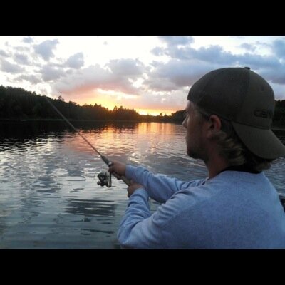 Profile Picture of Brandon Larson (@@Larsonator40) on Twitter
