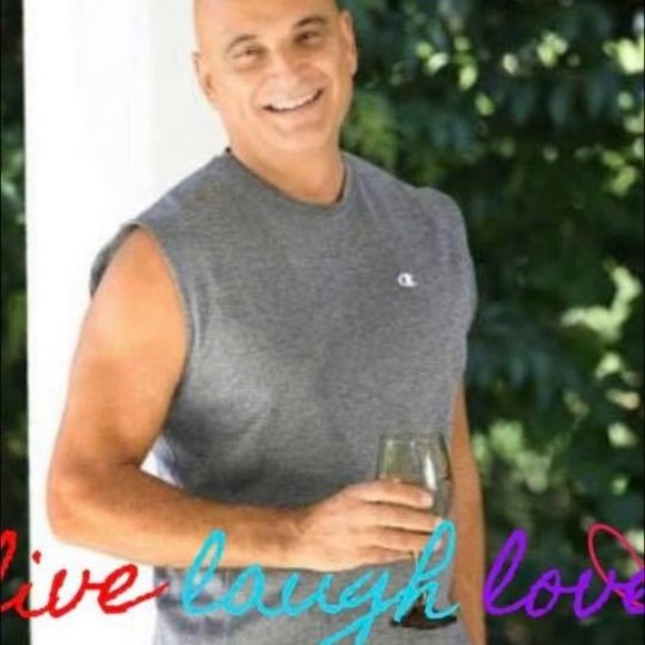Profile Picture of Thomas Zorich (@atzorich) on Poshmark