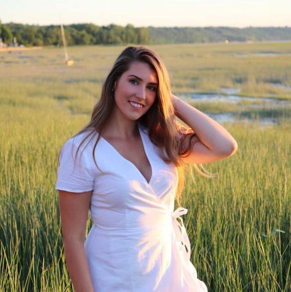 Profile Picture of Kelly-anne Jacques (@kellybaby207) on Poshmark