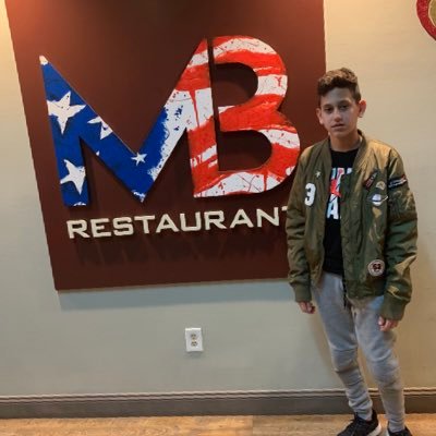 Profile Picture of Andy Roque (@AndyRoque14) on Twitter