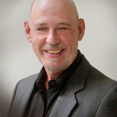 Profile Picture of James T Pickett (@goforthetop) on Twitter