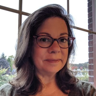Profile Picture of Ann Sutton Burke (@AnnOurCareLink) on Twitter