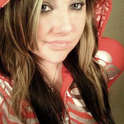 Profile Picture of Danielle Lancto (@deezfabulouss) on Twitter