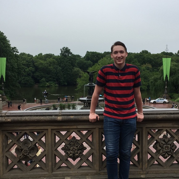 Profile Picture of Justin Larsen (@_justin_l) on Poshmark