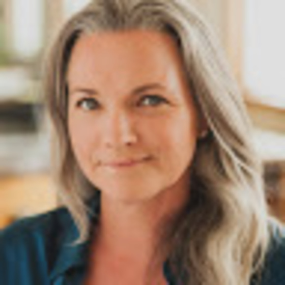 Profile Picture of Gretchen Radler (@gretchenradler) on Poshmark