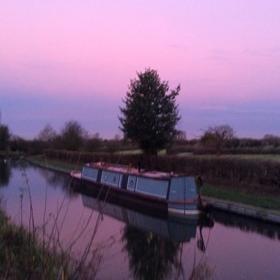 Bernard Marshall - Twitter Profile Picture of Bernard Marshall (@@frigate) on Twitter