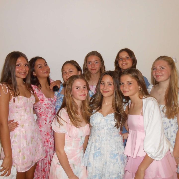 Profile Picture of Julia (@julia_hahn_) on Tiktok