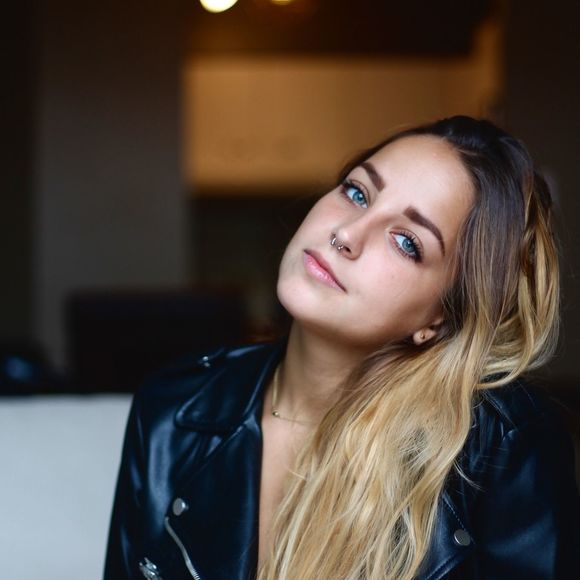 Alexandra Turgeon - Poshmark Profile Picture of Alexandra Turgeon (@alexandratur540) on Poshmark