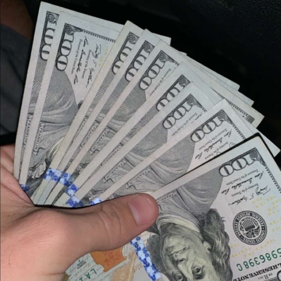 Profile Picture of Ivan Real (@fullsendivan) on Poshmark