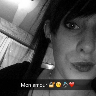 Profile Picture of Leia (@LeiaAndy62800) on Twitter