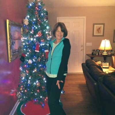 Profile Picture of Vicki Etheridge (@VickiEtheridge) on Twitter