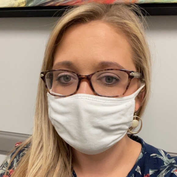 Profile Picture of Candace Bradam (@clbradam) on Poshmark