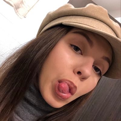 Profile Picture of Ariel Hendricks (@Hendricka99) on Twitter