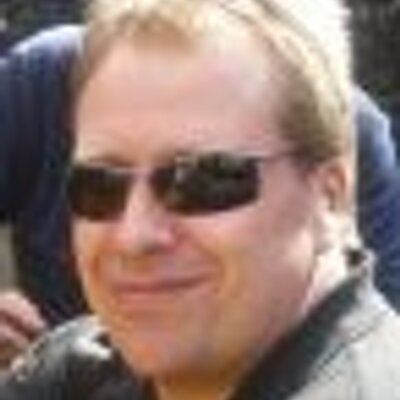 Profile Picture of Jochen Heinze (@JimTonic2) on Twitter