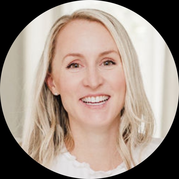 Profile Picture of Briana Bilauca (@breethatsme) on Poshmark