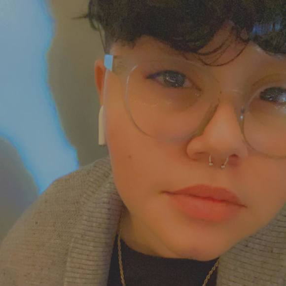 Profile Picture of Keassy Gaborit (@keazyg) on Poshmark