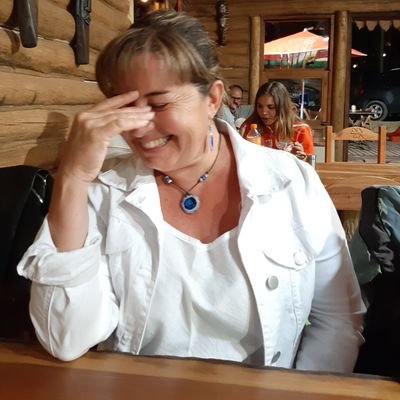 Profile Picture of Claudia Bartolome (@Claudiabart31) on Twitter