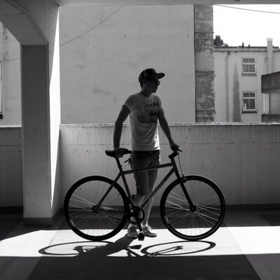 Profile Picture of Stephen Hughes (@@stephenhugh3s) on Twitter
