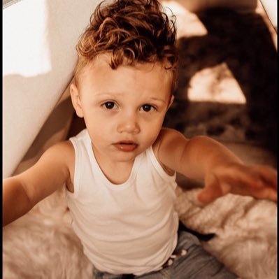 Profile Picture of Bradley Bell (@sirbradleybell) on Twitter