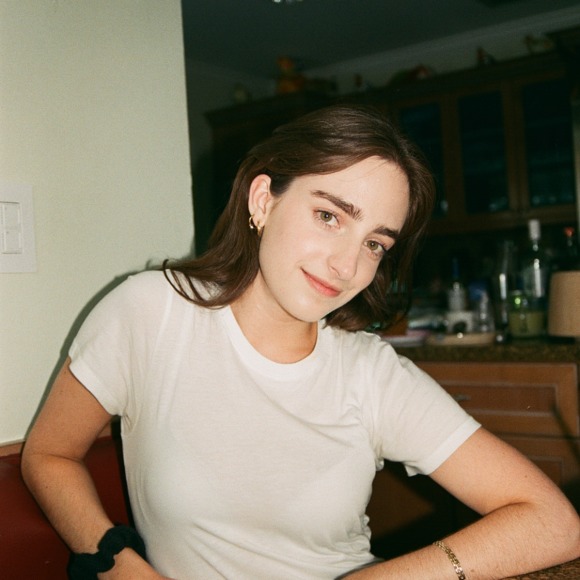 Profile Picture of Sofia Pedroso (@sofiapedroso) on Poshmark